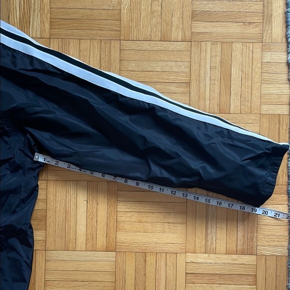 Nike Black Jacket - Picture 12 of 15